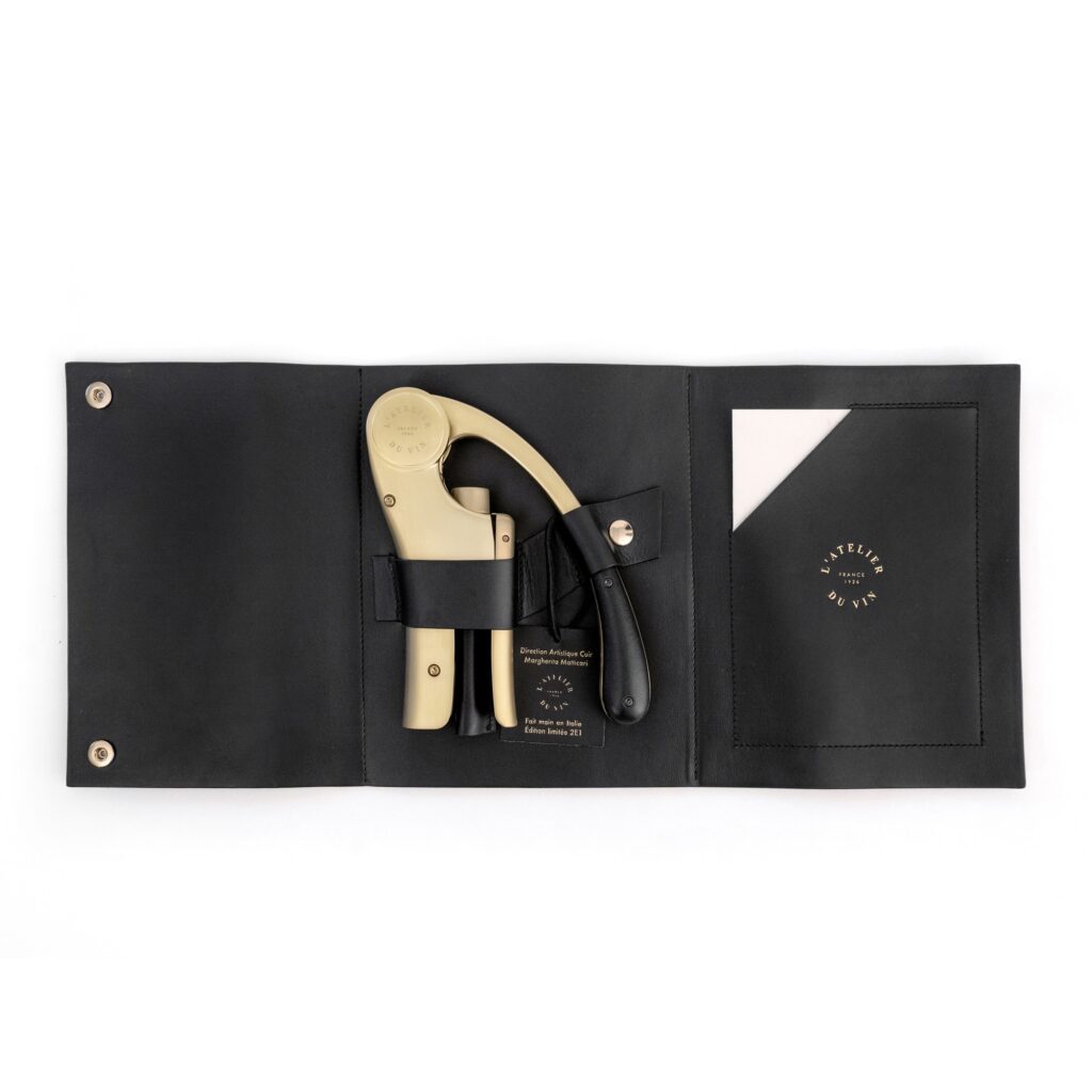 Oeno Motion Gold lever corkscrew in a black leather case tanned in Italy