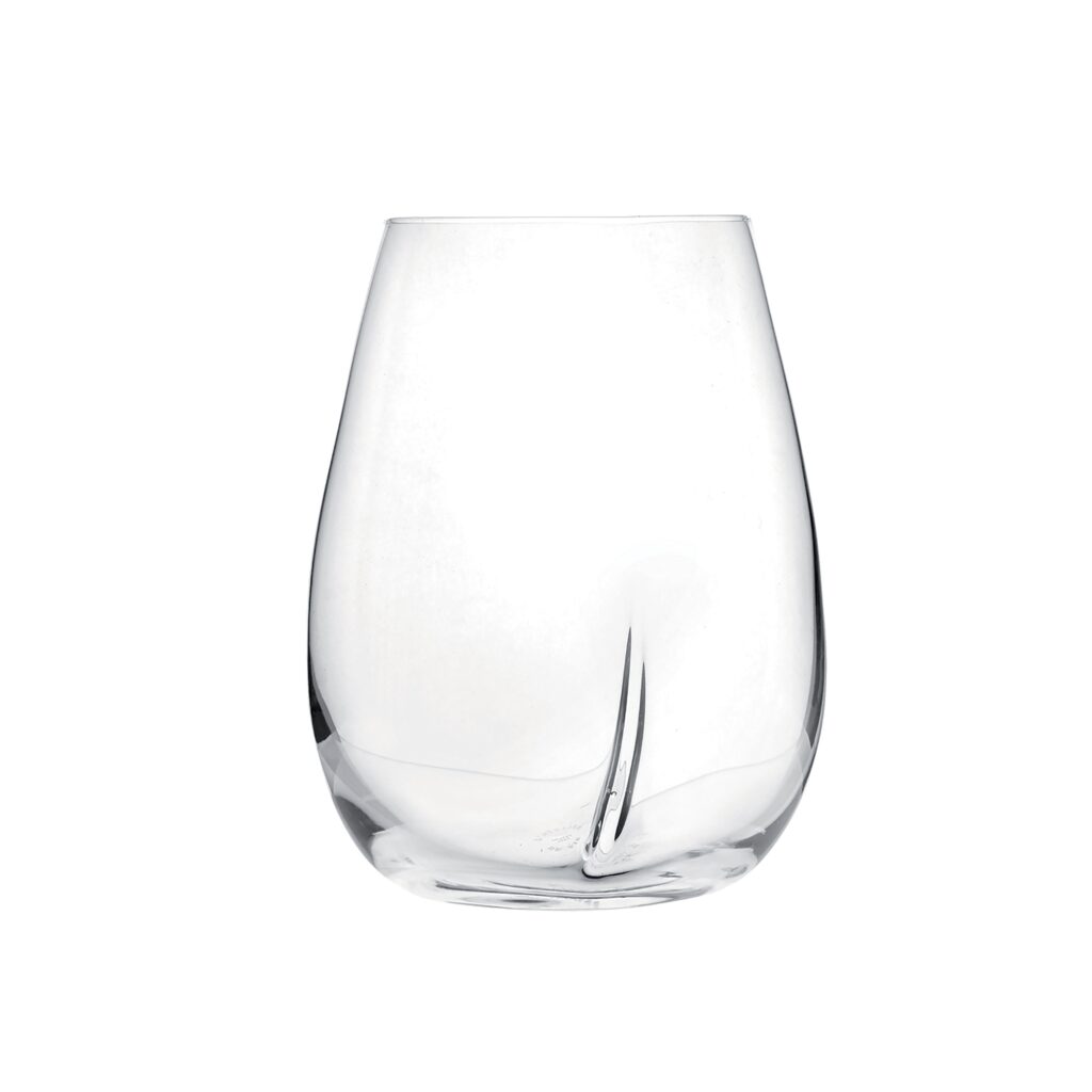 Spirits glasses with a rib to develop aromas