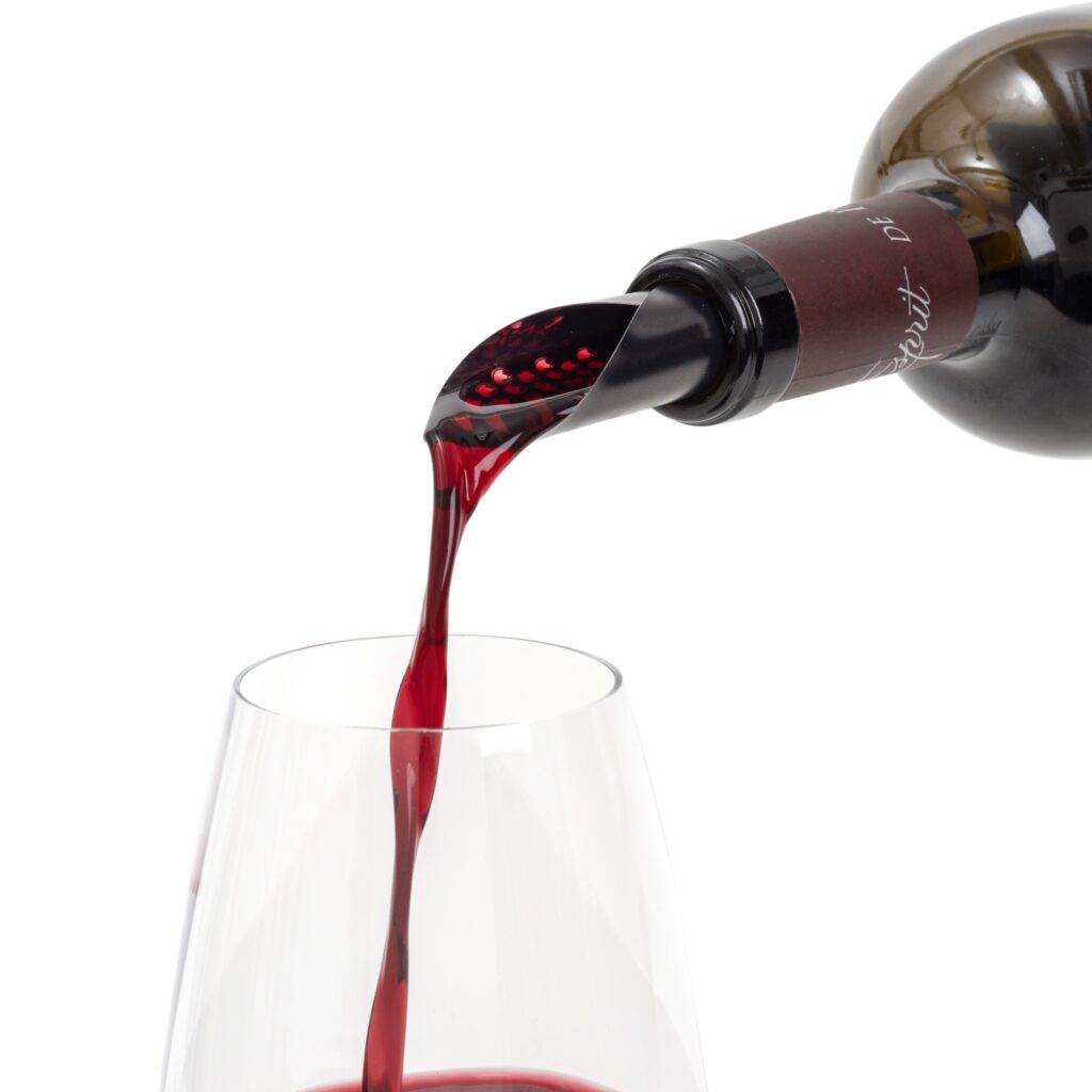 Pourer Soft aerator on a wine bottle to serve a glass of red wine